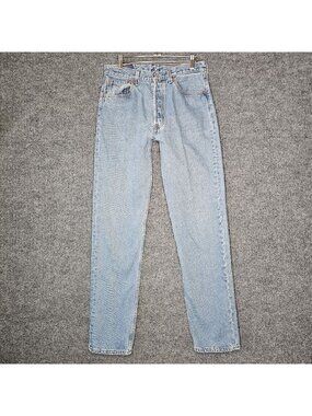 Vintage VTG Levi's Womens 501 made USA Light Wash Denim Jeans 33x34 act 30x32.5